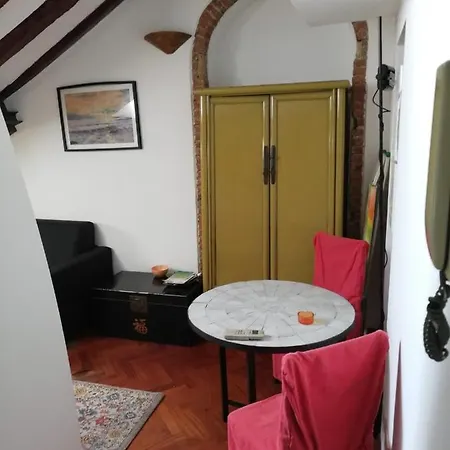 Rentalhouse Mortara 4 * Mailand