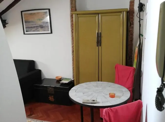 Rentalhouse Mortara 4 * Mailand